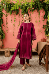 Sereia formal semi formal women dress inBurgandy maroon color 