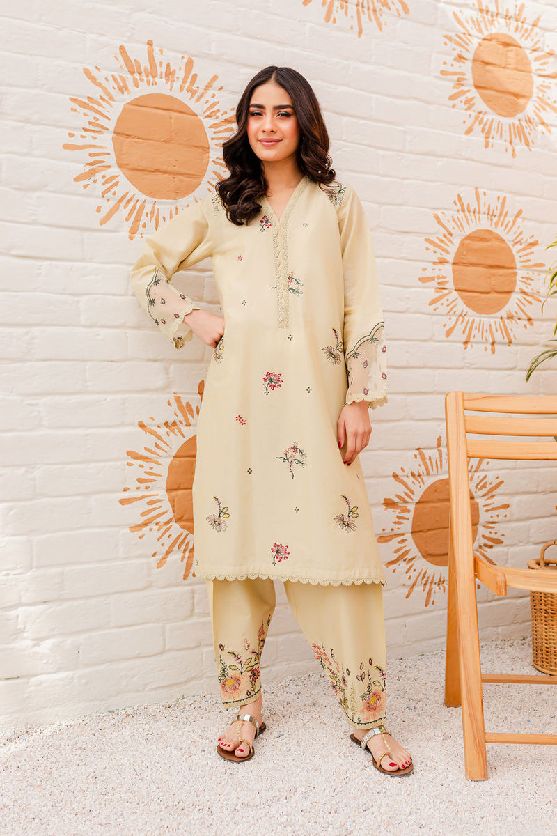 pista mishaal Embroidered shalwar kameez for women